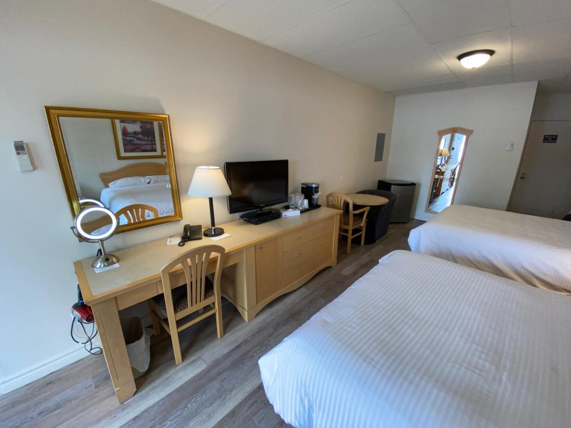 Motel Panoramique Chicoutimi Exterior foto